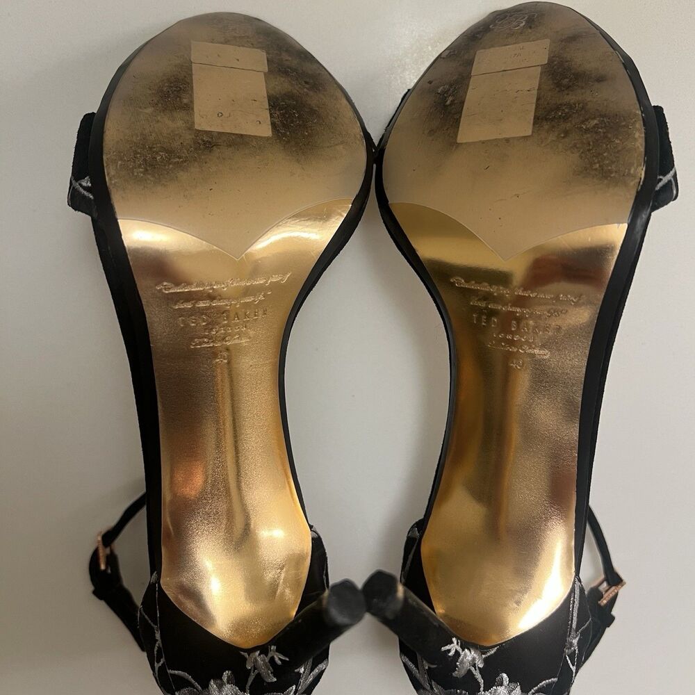 Ted Baker London NIKOAL Floral Black Velvet Ankle Strap Heel Stiletto Size 10 40 - Picture 9 of 9